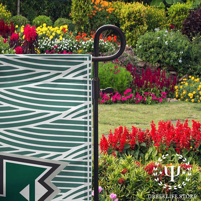 University of Hawaii MANOA Garden Flags