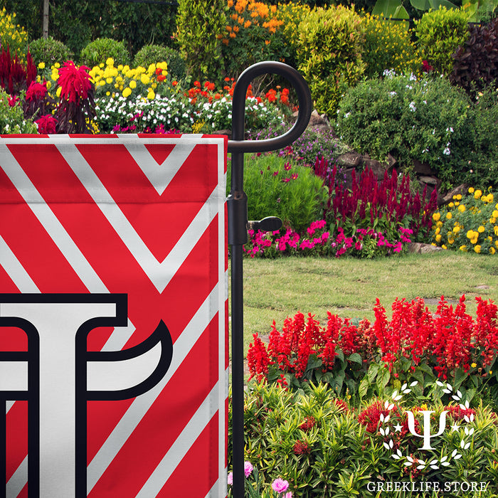 University of Tampa Garden Flags