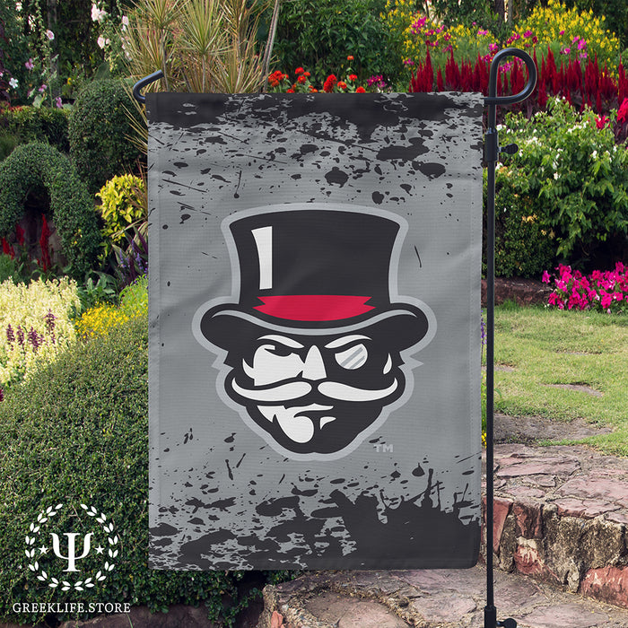 Austin Peay State University Garden Flags