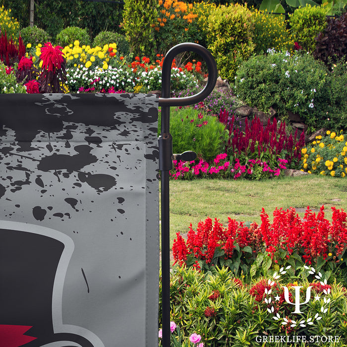 Austin Peay State University Garden Flags