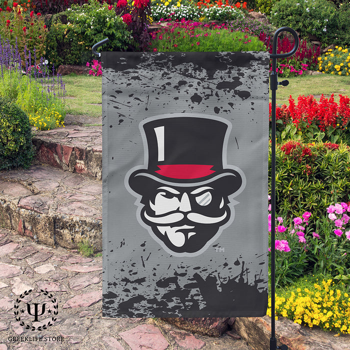 Austin Peay State University Garden Flags