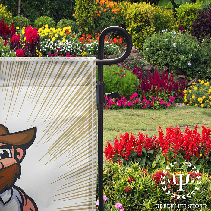 University of North Carolina at Charlotte Garden Flags